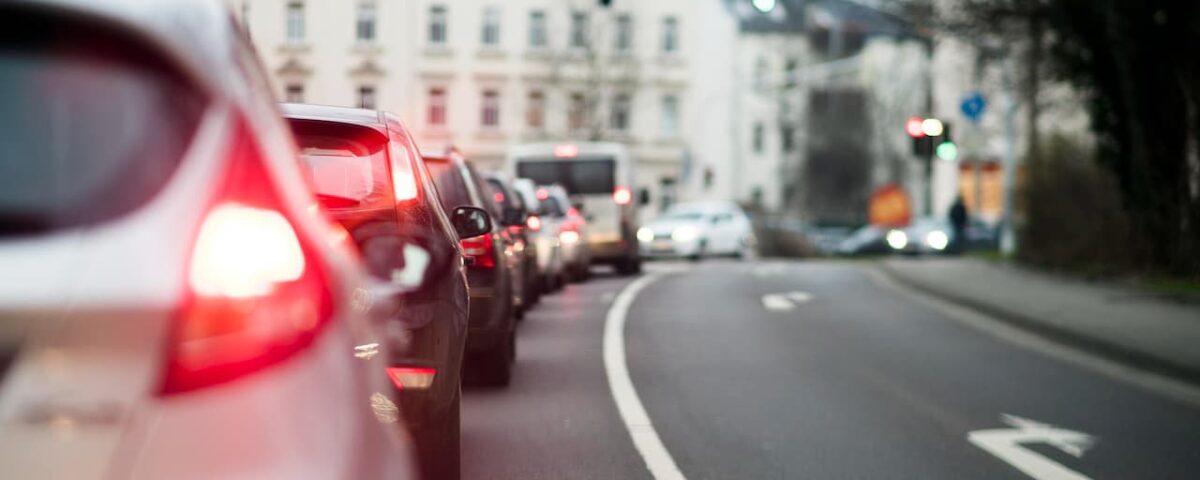 coche-conductor-madrid-reduccion-trafico